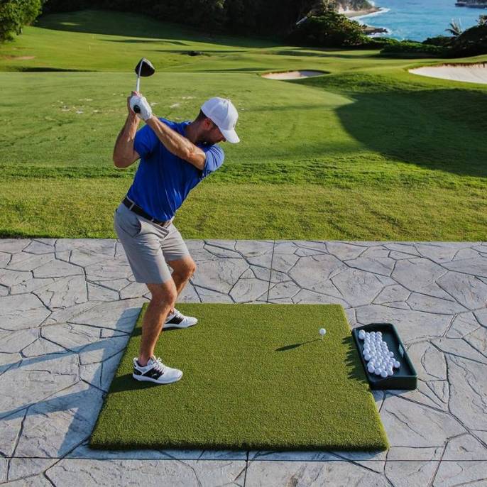 Country Club Elite by Real Feel Golf Mat Driving View